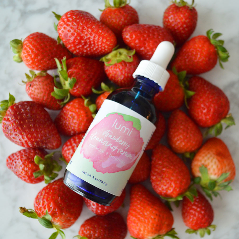 strawberry cleansing serum